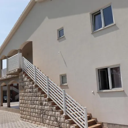 Bajic Apartment Seline