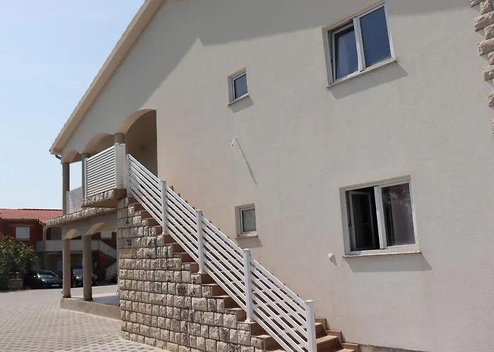 Bajic Апартаменты Селине